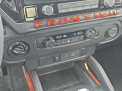 New 2025 Nissan Frontier PRO-4X image 20
