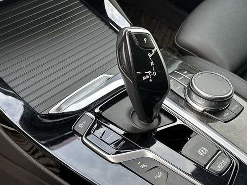 Used 2019 BMW X3 xDrive30i w/ Premium Package image 18