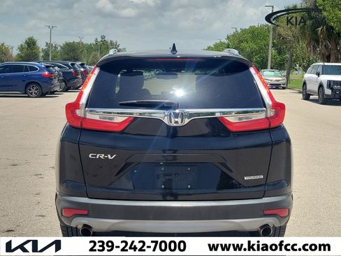 Used 2018 Honda CR-V Touring image 5
