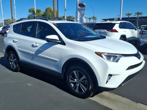 Certified 2017 Toyota RAV4 XLE image 5