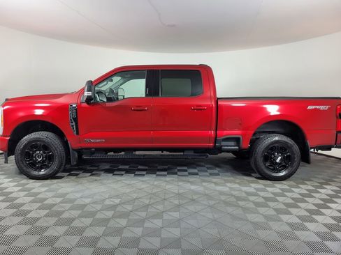 Used 2023 Ford F250 XLT w/ XLT Premium Package AWD/4WD image 6