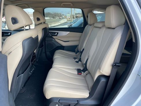Used 2023 Acura MDX SH-AWD image 7