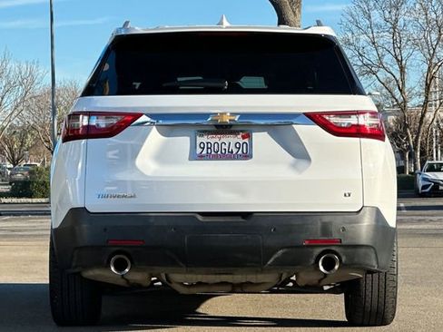 Used 2018 Chevrolet Traverse LT image 6