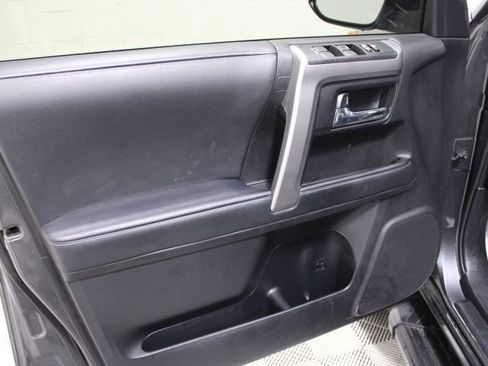 Used 2021 Toyota 4Runner SR5 Premium w/ Moonroof Package image 9