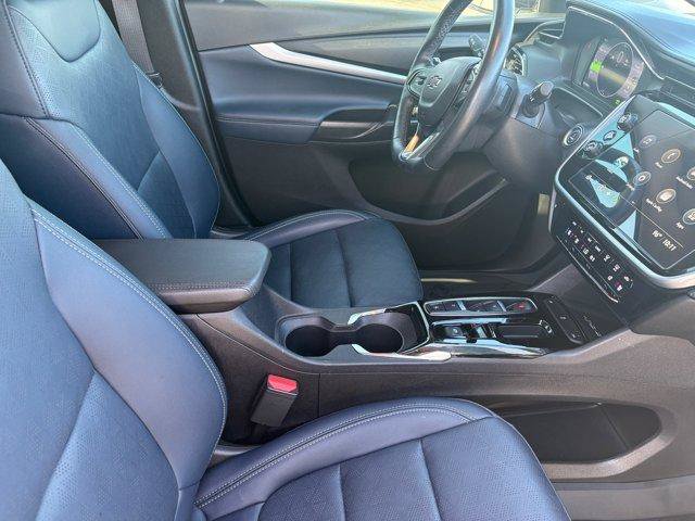 Used 2023 Chevrolet Bolt EUV LT w/ Convenience Package FWD image 12