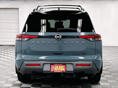 New 2026 Nissan Pathfinder Platinum w/ Cargo Package AWD/4WD image 4