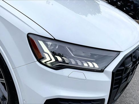 Used 2021 Audi Q7 3.0T Prestige AWD/4WD image 29