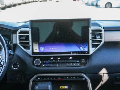 Used 2022 Toyota Tundra Limited image 14