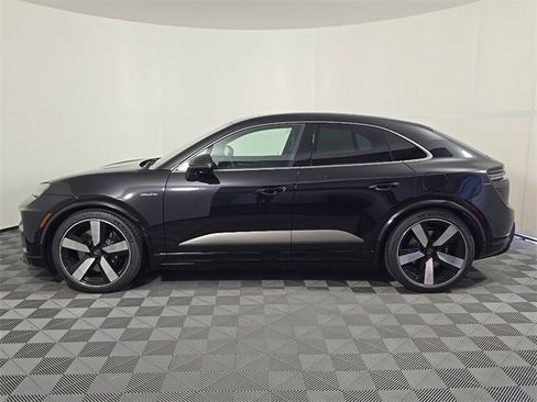 Used 2025 Porsche Macan Turbo Electric image 2