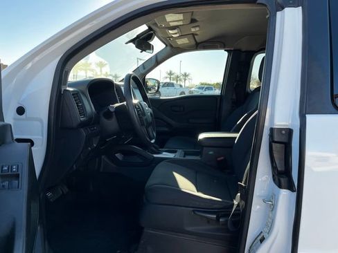 Used 2023 Nissan Frontier S w/ Technology Package image 12