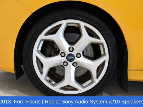 Used 2013 Ford Focus ST FWD image 6