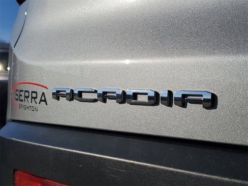 Used 2023 GMC Acadia SLT w/ Preferred Package image 6