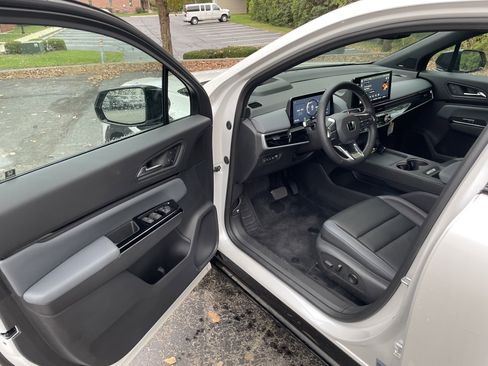 Certified 2024 Honda Prologue Elite image 11