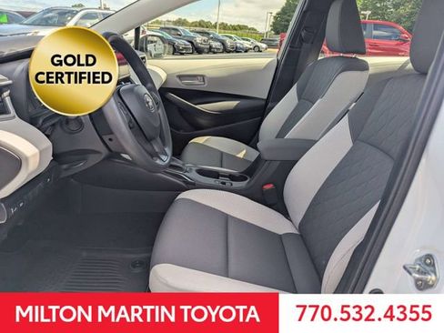 Certified 2025 Toyota Corolla LE w/ LE Premium Package FWD image 7