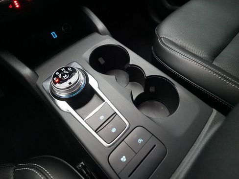 Used 2020 Ford Escape SEL image 17