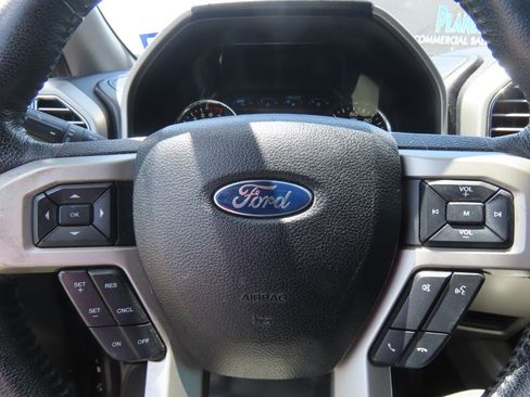 Used 2015 Ford F150 Lariat w/ Equipment Group 501A Mid AWD/4WD image 25