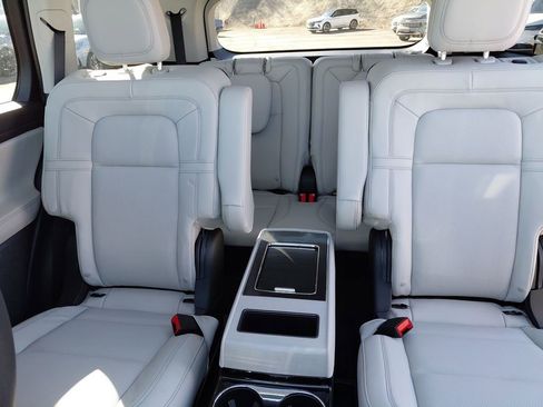 New 2026 Lincoln Aviator Reserve image 36