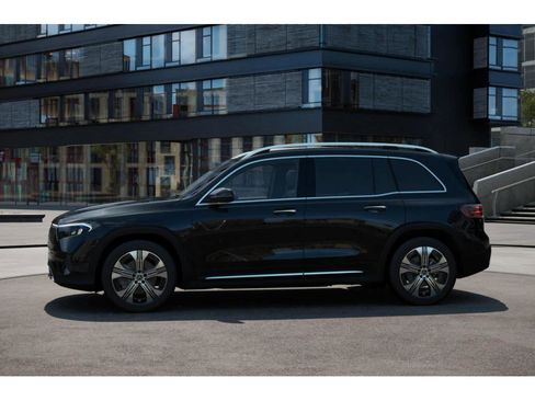 New 2024 Mercedes-Benz EQB 300 4MATIC image 34