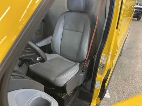 Used 2019 Ford Transit 250 148 High Roof Extended image 11