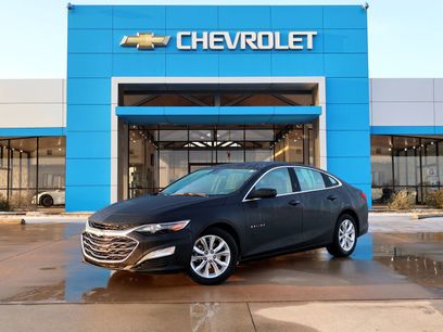 Used 2025 Chevrolet Malibu LT