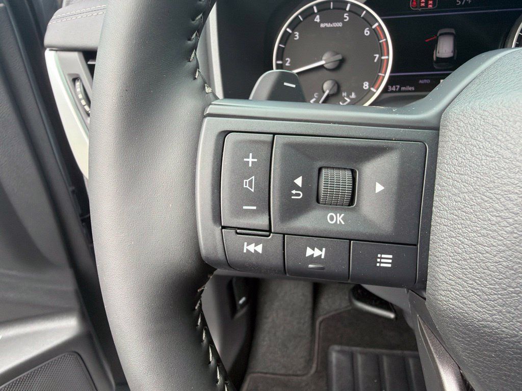 Used 2026 Nissan Rogue SV w/ Cold Weather Package AWD/4WD image 18