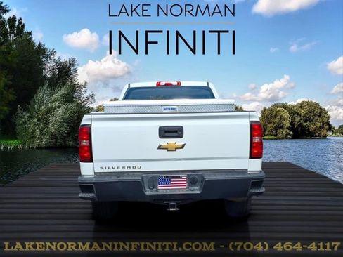 Used 2018 Chevrolet Silverado 1500 W/T AWD/4WD image 23