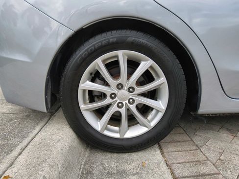 Used 2014 Subaru Impreza 2.0i Premium w/ All-Weather Package w/CVT AWD/4WD image 46