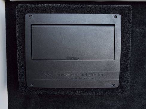 Used 2019 Mercedes-Benz Sprinter 144 image 24