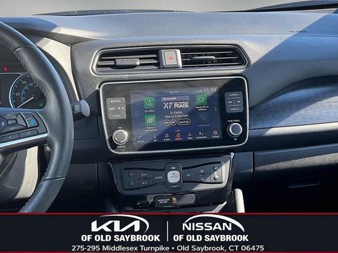 Certified 2023 Nissan Leaf SV Plus image 9