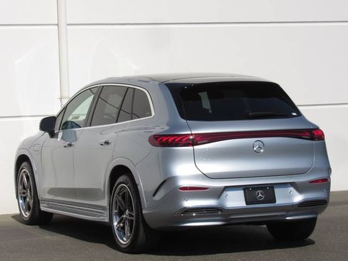 Used 2023 Mercedes-Benz EQS 450+ SUV w/ AMG Line Exterior Package image 5
