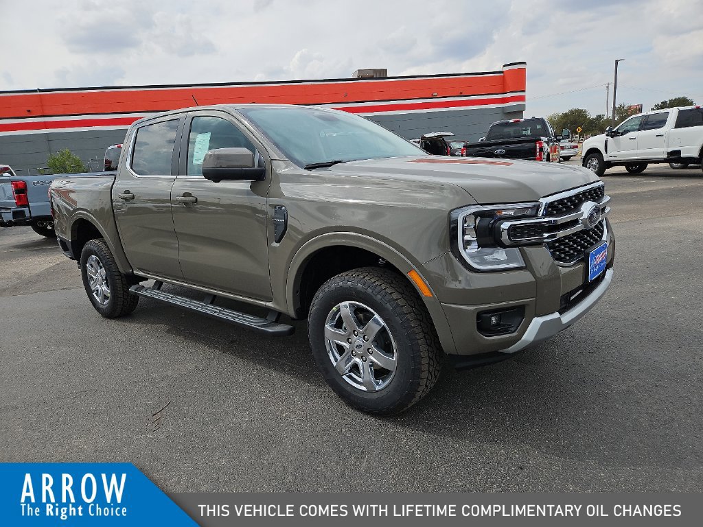New 2026 Ford Ranger Lariat w/ Chrome Accent Package AWD/4WD image 1