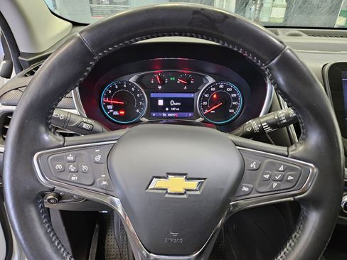 Used 2021 Chevrolet Equinox Premier AWD/4WD image 21