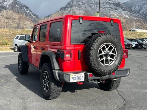 Used 2025 Jeep Wrangler Unlimited Rubicon image 9