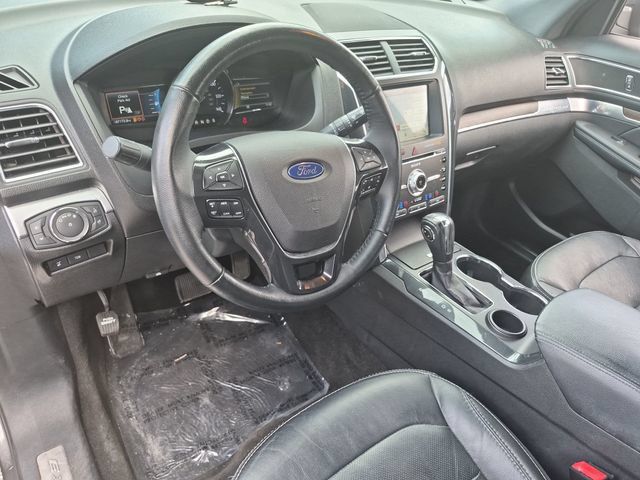 Used 2018 Ford Explorer Limited FWD image 10