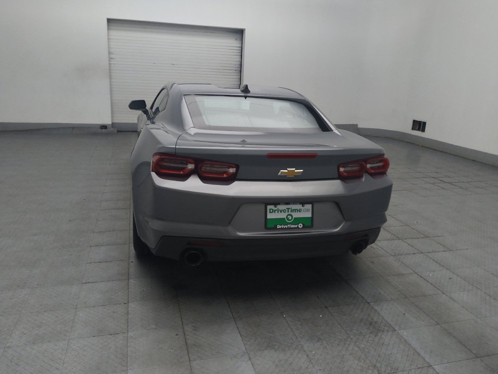 Used 2019 Chevrolet Camaro LT RWD image 6