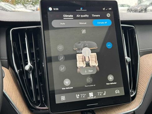 New 2026 Volvo XC60 B5 Ultra w/ Protection Package Premier image 27