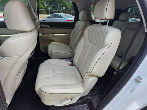 Used 2020 Hyundai Palisade Limited FWD image 12
