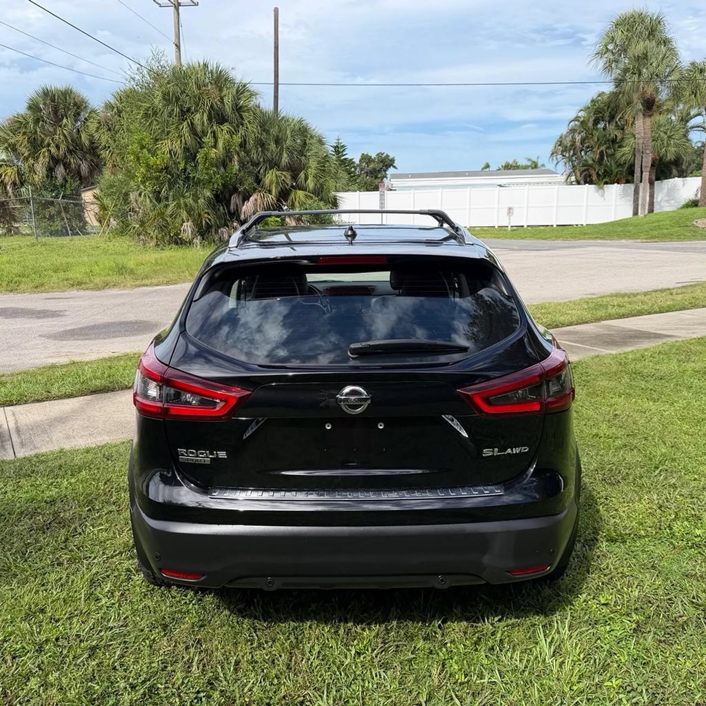Used 2020 Nissan Rogue Sport SL AWD/4WD image 6