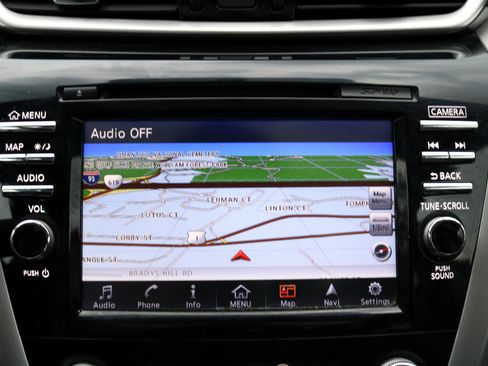 Used 2015 Nissan Murano SL w/ SL Technology Package image 26