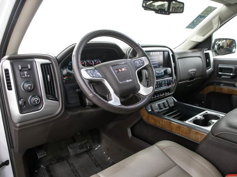 Used 2018 GMC Sierra 1500 SLT AWD/4WD image 25