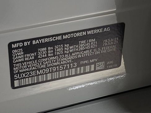 Used 2026 BMW X7 xDrive40i image 36