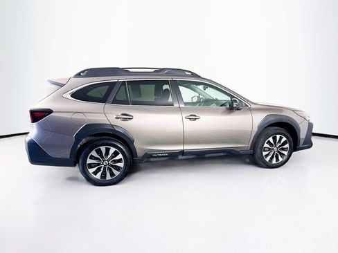 Used 2024 Subaru Outback Limited AWD/4WD image 4