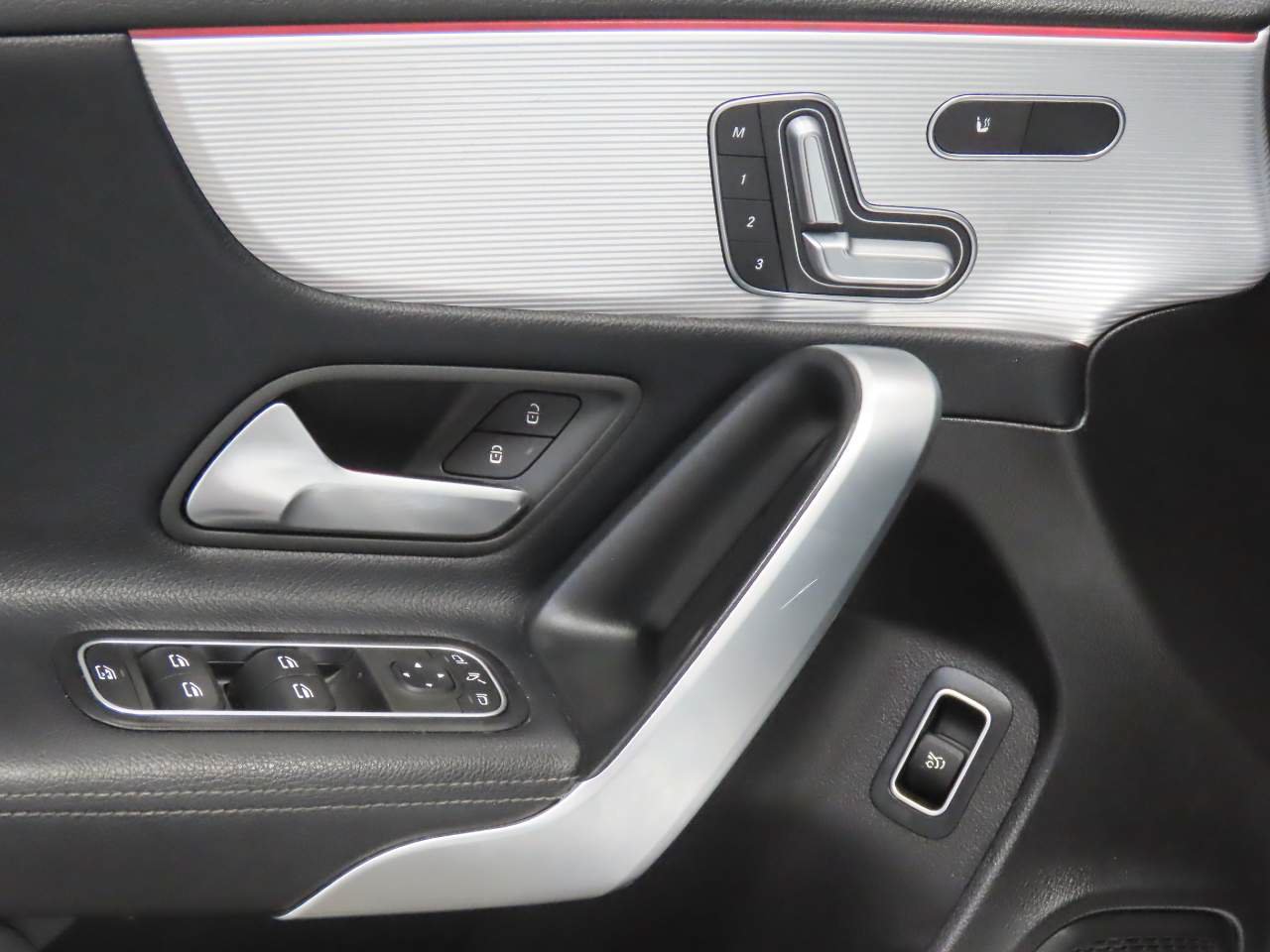 Used 2019 Mercedes-Benz A 220 image 10