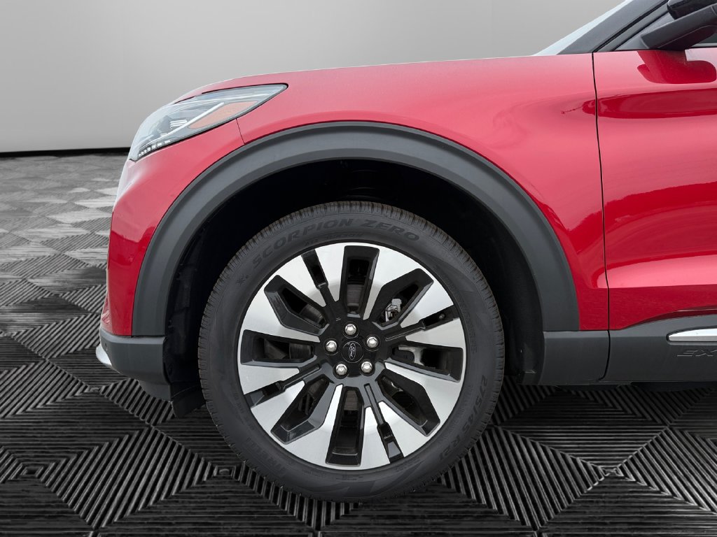 New 2026 Ford Explorer Platinum w/ LUX Leather Package AWD/4WD image 14