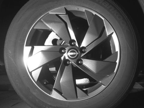 Used 2025 Nissan Rogue SV AWD/4WD image 18