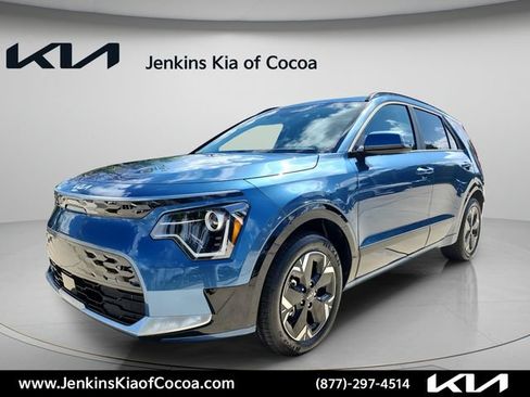 Certified 2026 Kia Niro Wind FWD image 11