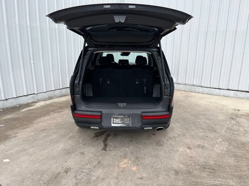 Used 2026 Hyundai Santa Fe SEL FWD image 8