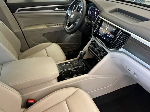 Used 2022 Volkswagen Atlas SE FWD image 18