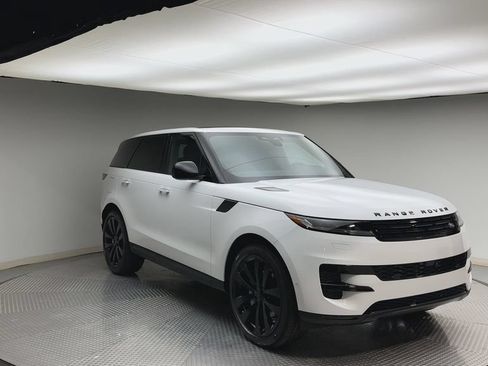 New 2026 Land Rover Range Rover Sport SE AWD/4WD image 8