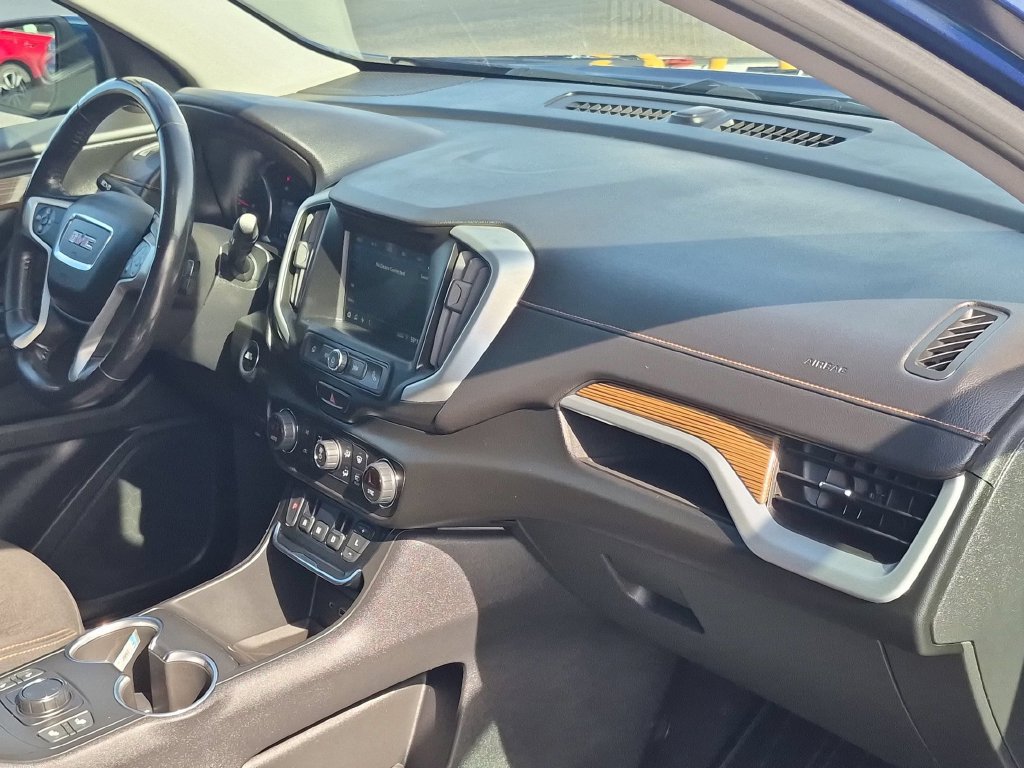 Used 2019 GMC Terrain SLE w/ Driver Convenience Package AWD/4WD image 34